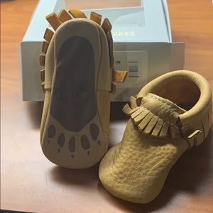 Freshly Picked paw print Mocs